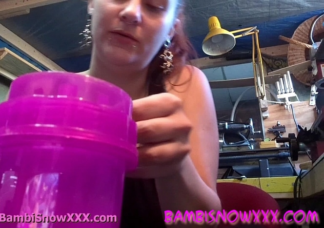 Bambi_Snow_-_My_Pipe_And_My_Boobs